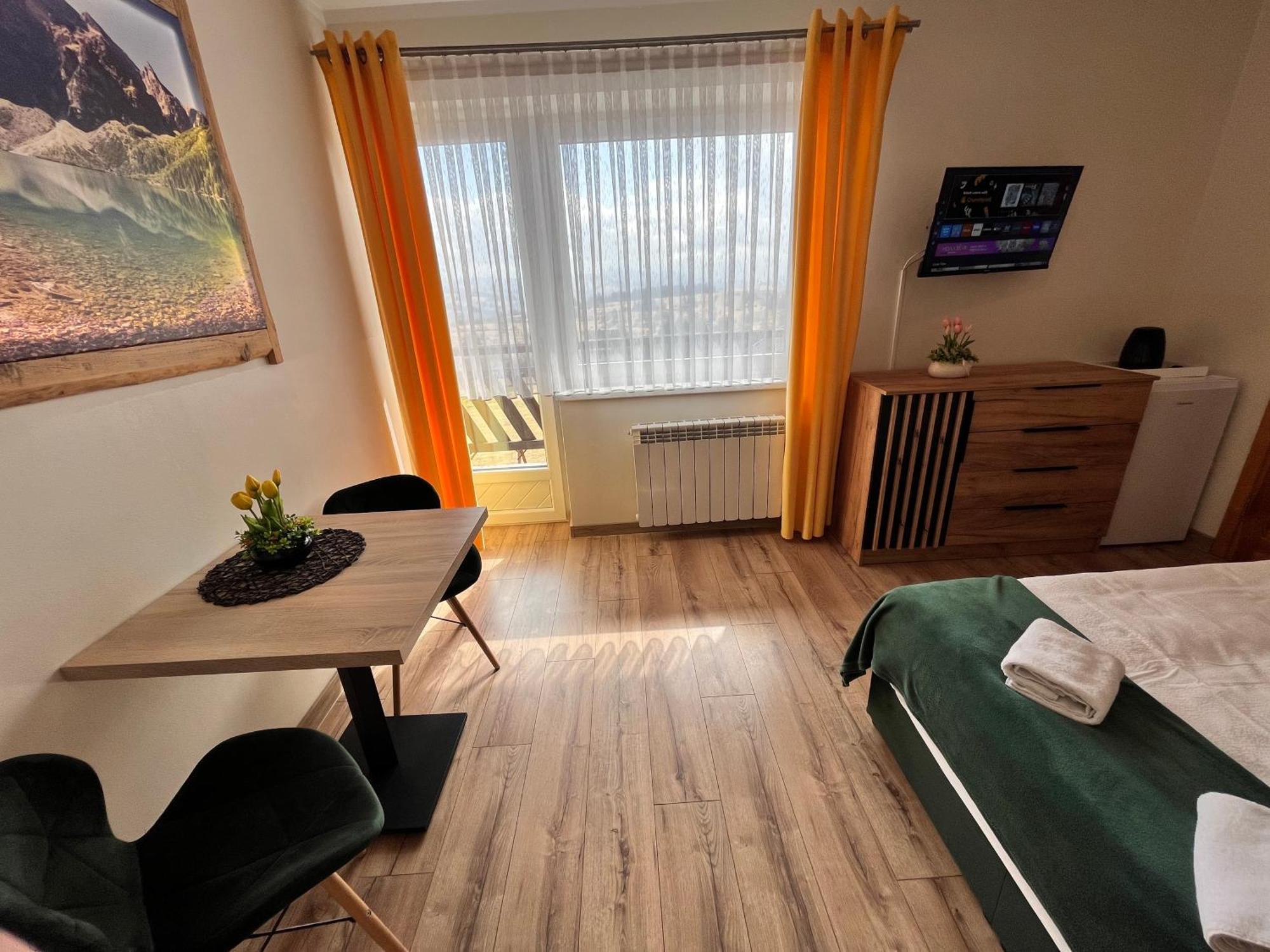 Widokowy Apartament - Pokoje Goscinne Banska Wyzna Exterior photo